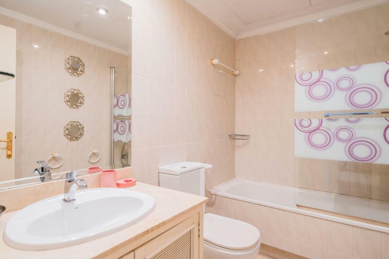 Appartement Aloha Gardens Townhouse à Marbellac Extérieur photo
